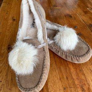 Ugg Dekota Pom Pom Slippers